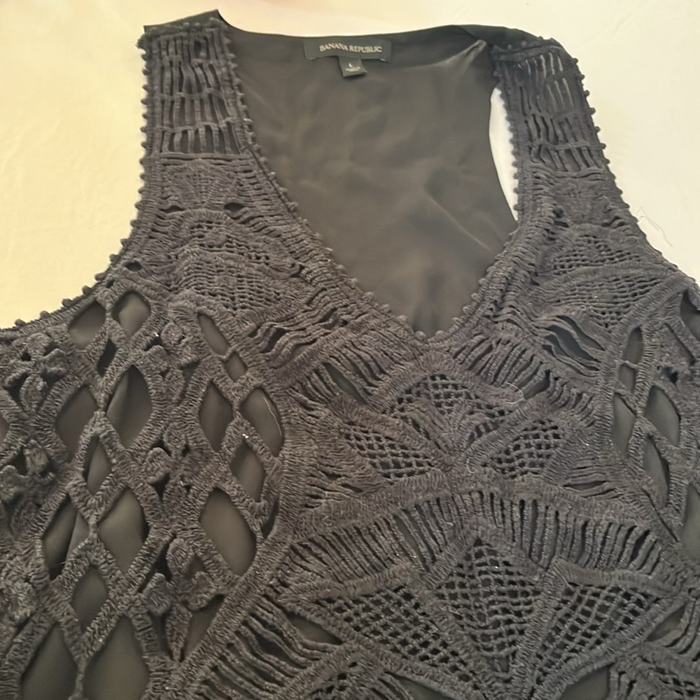 Banana Republic large black tank top sleeveless crochet front semi sheer back